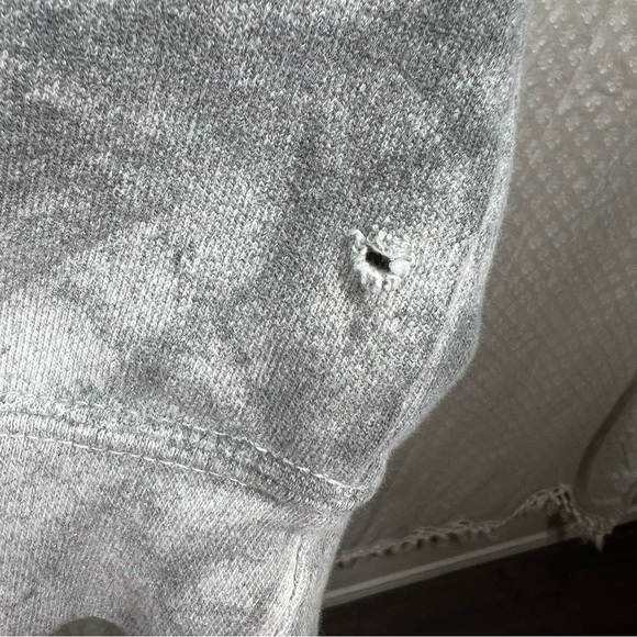 Comfort Colors Grey Acid Wash Def Leppard Graphic Print Sweatshirt - Picture 4 of 5